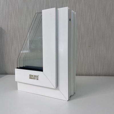 GKBM 80 Serie UPVC Extrudido Ventanas correderas de color blanco Profiles interiores y exteriores
